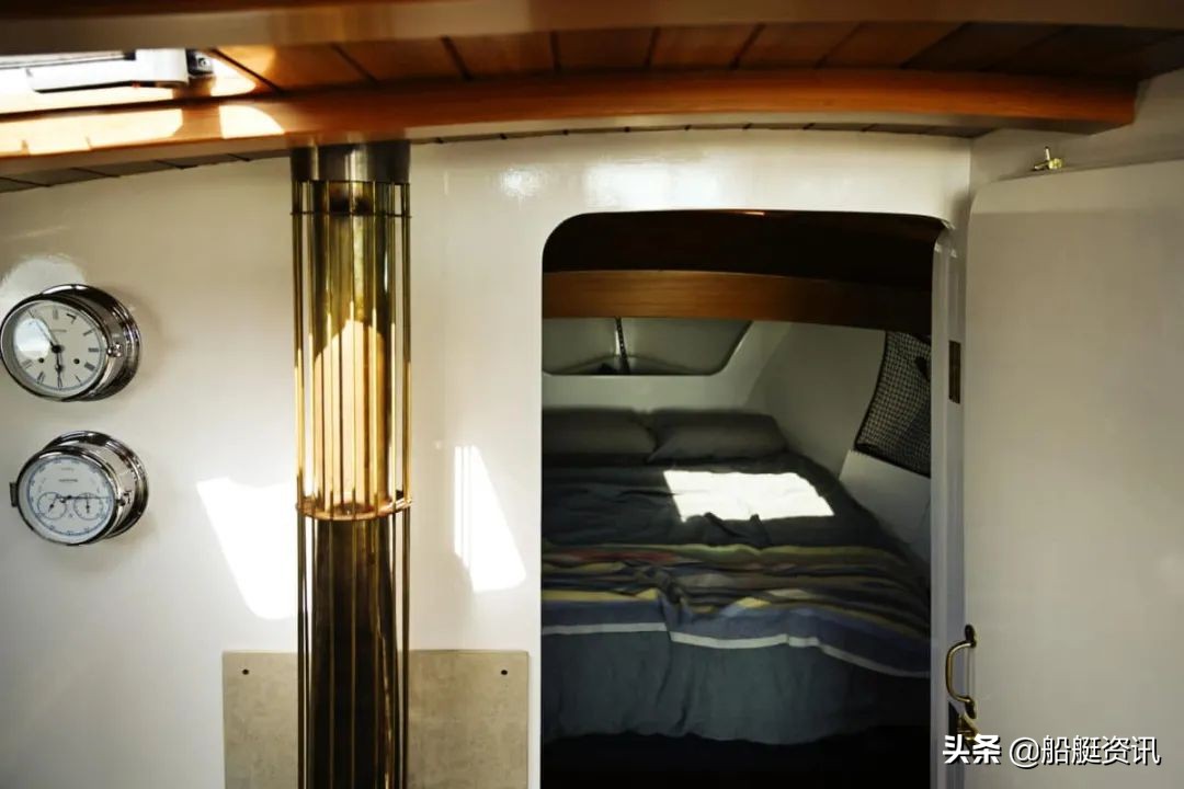 DealIsland50来自澳大利亚的经典木制游艇