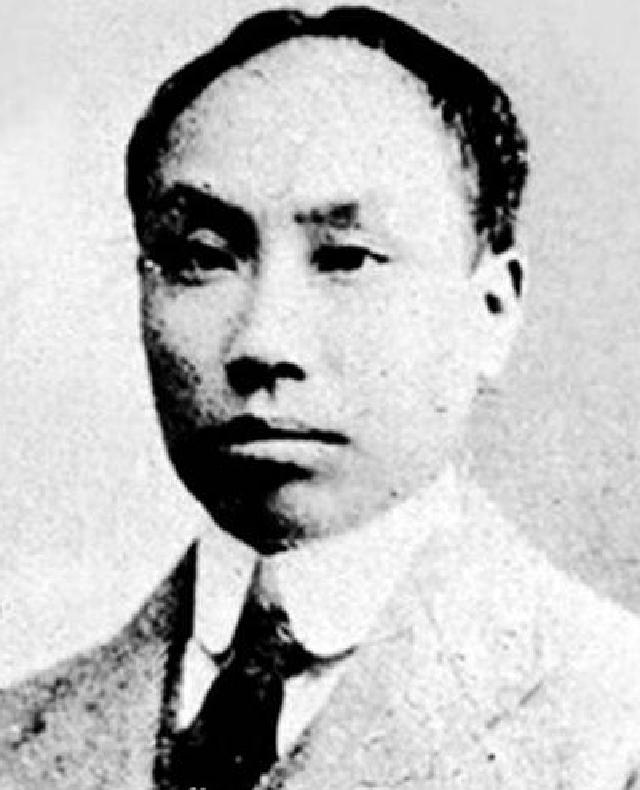 十大元帅最敬重的人，毛主席有多伟大？十大元帅又如何评价主席？