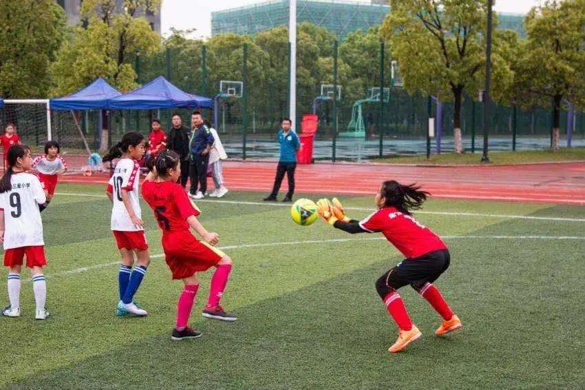 南通小海小学踢足球比赛,南通小海中学足球冠军