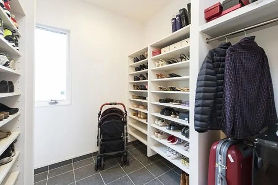 玄关衣物鞋子收纳架,玄关鞋帽间收纳