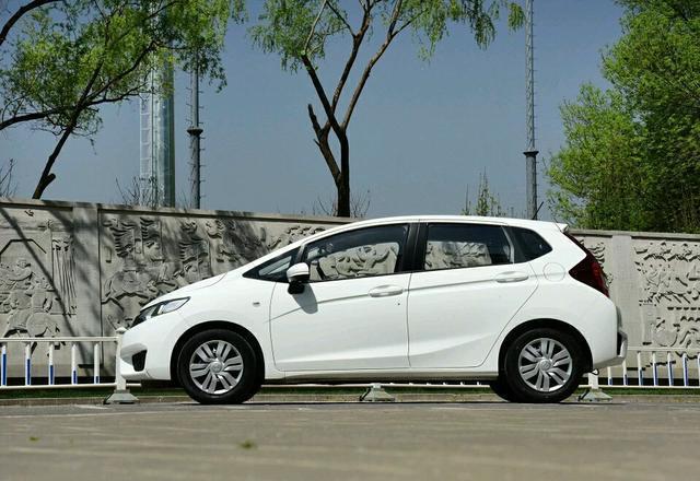 飞度2019款自动油耗,2010款飞度自动挡的真实油耗