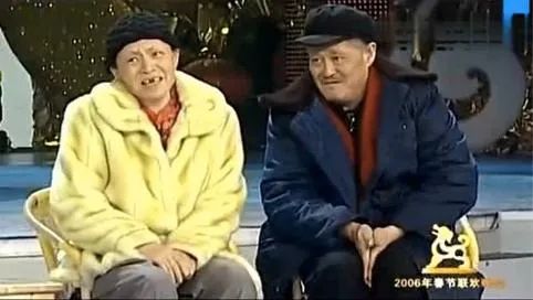 为什么国产羽绒服没有蓬松度,加拿大鹅resolute羽绒服