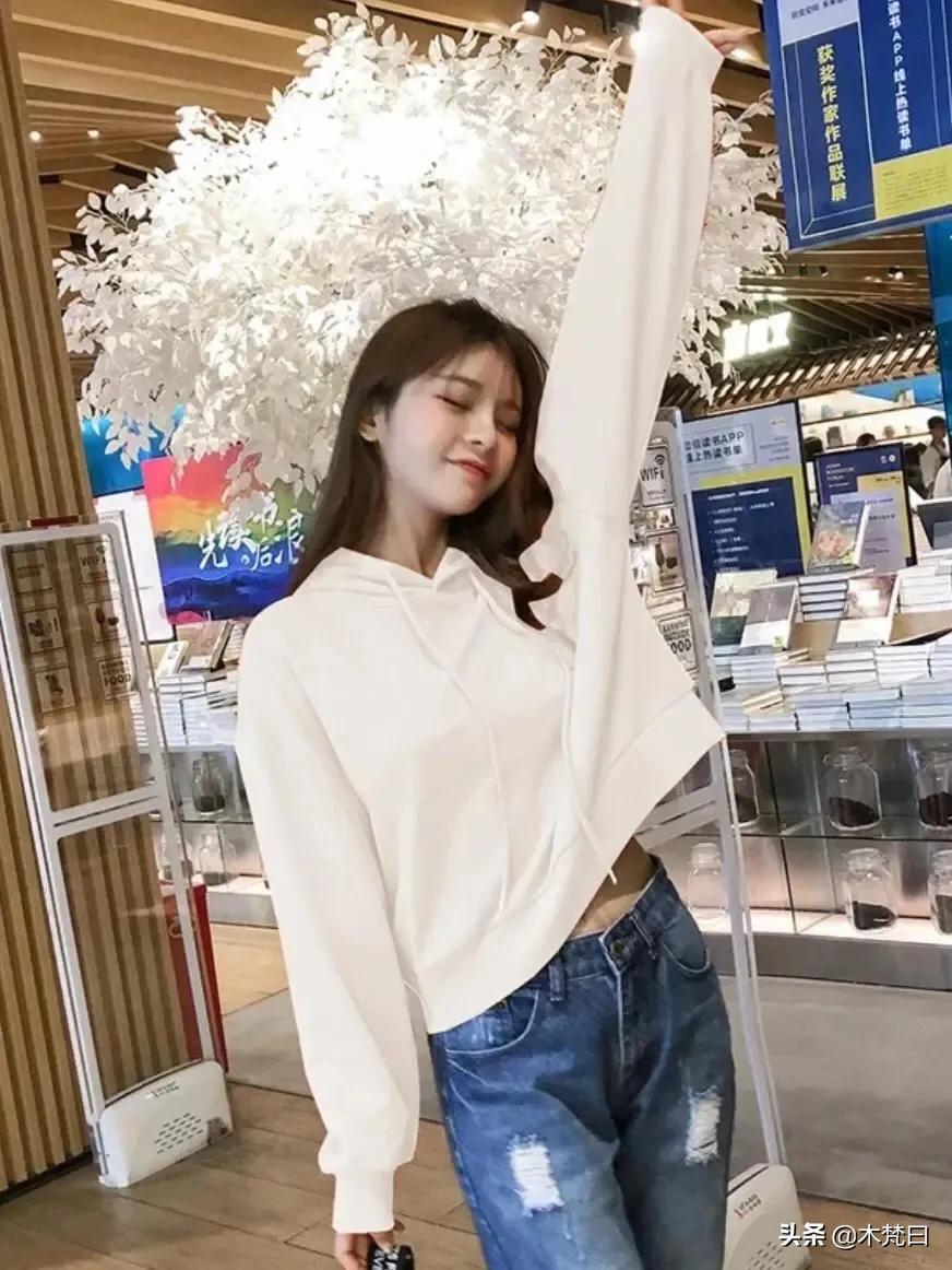 想要卫衣宽松怎么选尺码,怎么选下摆宽松的显瘦卫衣