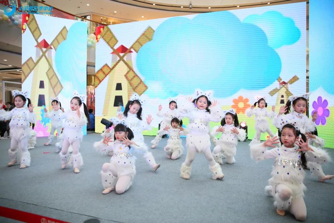 小天鹅艺术中心专场演出现场,小天鹅艺术中心专场演出