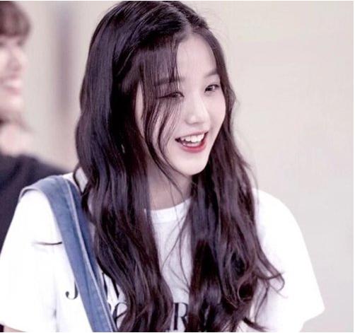 上窄下宽脸适合什么刘海学生党,适合额头窄发质硬的女生刘海图片