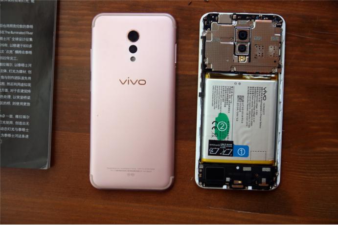 vivo旧旗舰电源键出问题，只需10元成本修复，不用换成iPhone11