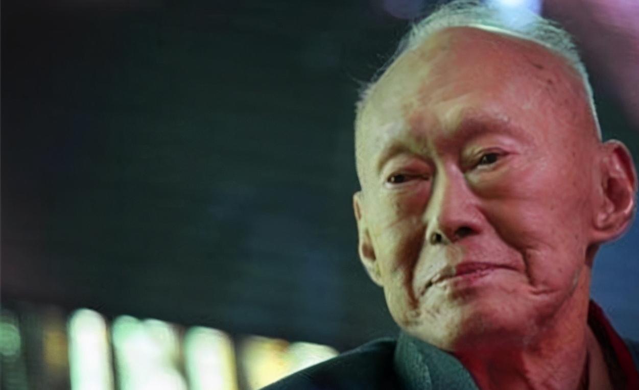 新加坡国父李光耀的五大预言,新加坡国父李光耀十大纪录