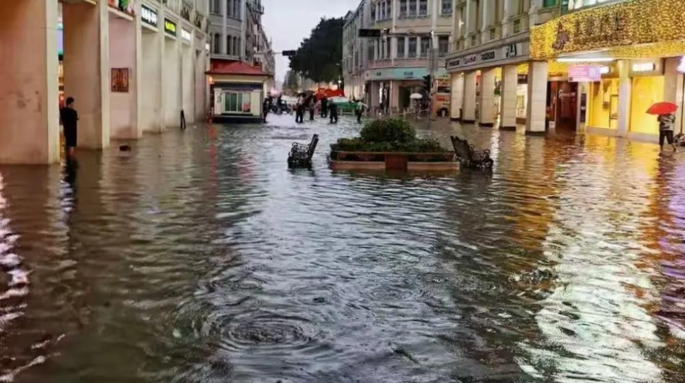 厦门中山路，多次改造升级，为何仍被吐槽失去特色，本地人很少去