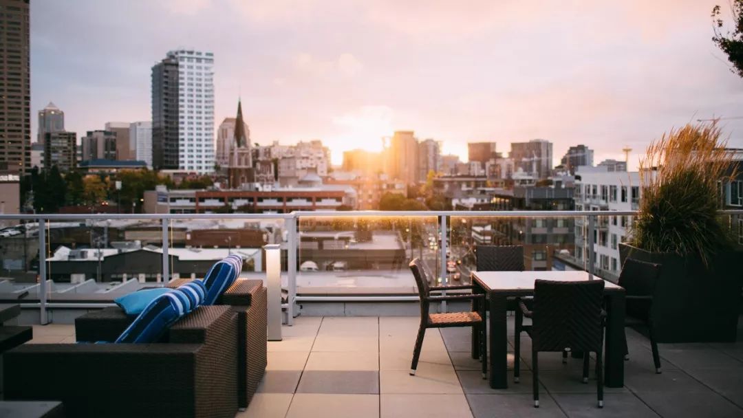 你看,这个PPT真的会飞耶