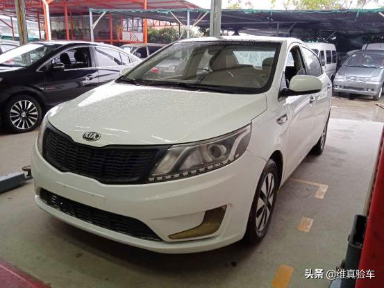 想买辆起亚k2二手车大概多少钱,起亚k2车子2013年值多少钱