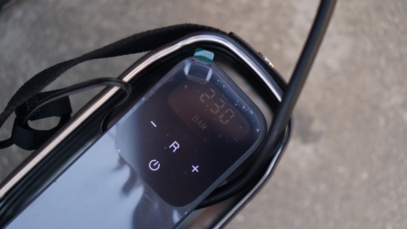 有了70迈汽车轮胎充气泵，我打算在家门口摆个充气摊位赚钱了