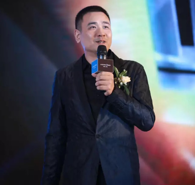 没有真功夫,没有李小龙的实战视频吗