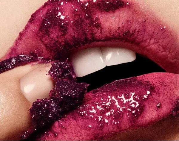 去角质搓出来的泥代表什么,去角质搓下来的真的是角质吗