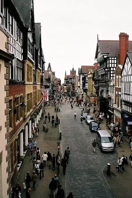 英国的小镇视频,英国的小镇伯恩茅斯镇