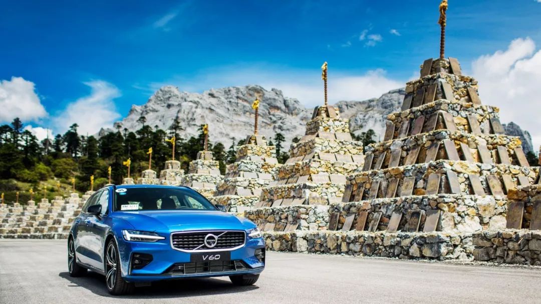 带你领略诗与远方全新沃尔沃v60,试驾沃尔沃v60最新款