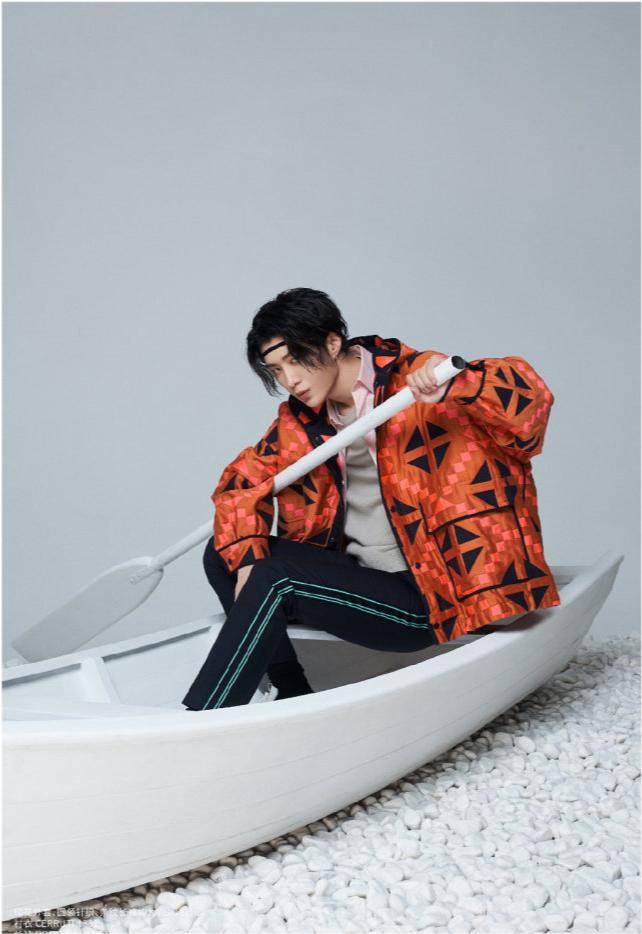 范丞丞同款毛衣外套,范丞丞穿搭现在就出发