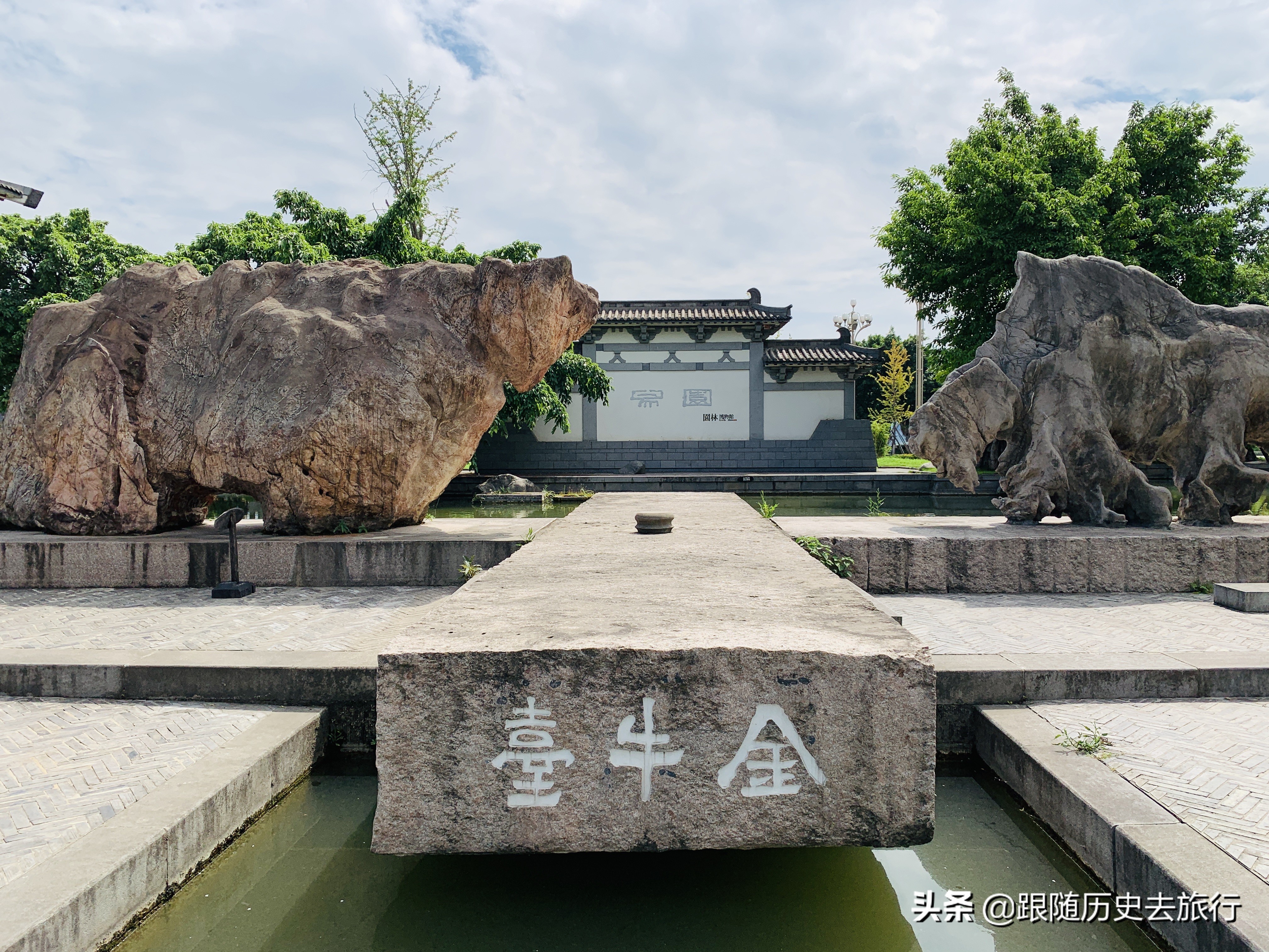 成都苏州园林式豪华庭院别墅,成都藏在市区里的苏州园林
