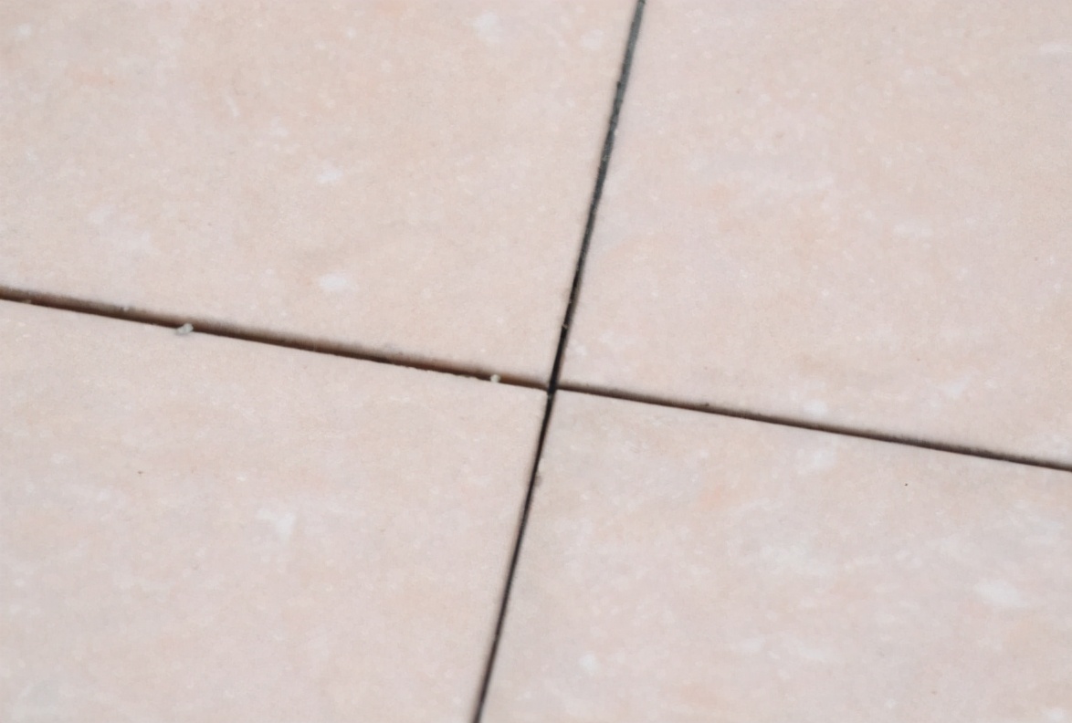 瓷砖地面太脏了怎么清理,地面瓷砖脏了怎么处理