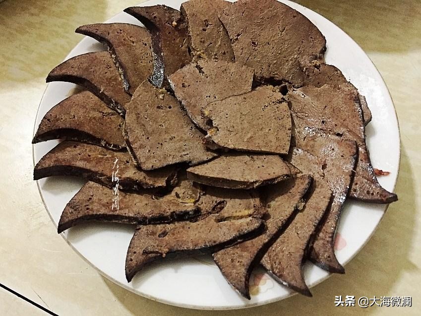 东北冬季农村杀猪菜,最正宗的东北农村杀猪菜