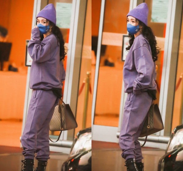 杨幂穿的新中式棉服同款,杨幂最近穿的阿迪达斯外套