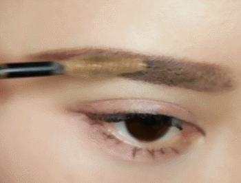 初学画眉毛步骤单眼皮眼妆,新手如何画眉和眼妆
