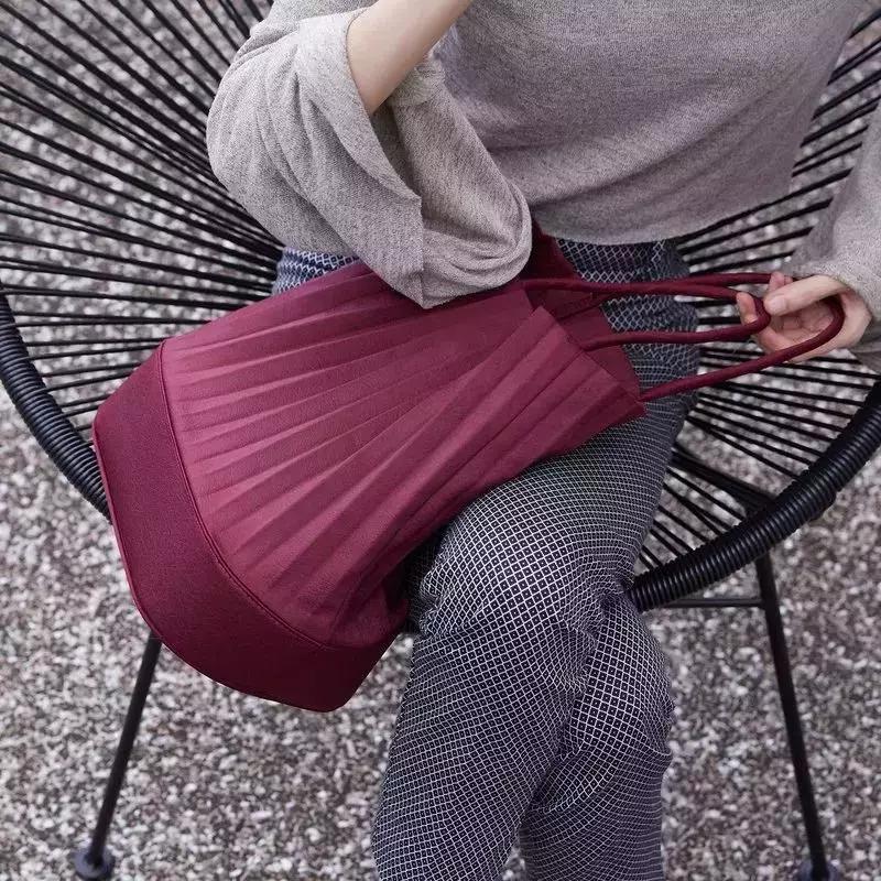 1000的包包值得买吗,1000块钱值得入手的包