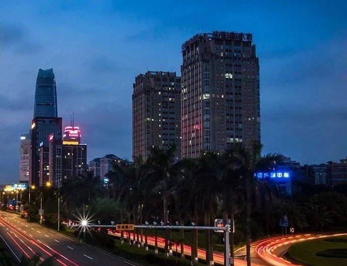 东莞月入过万的副业,东莞干几份工作可以月入2w