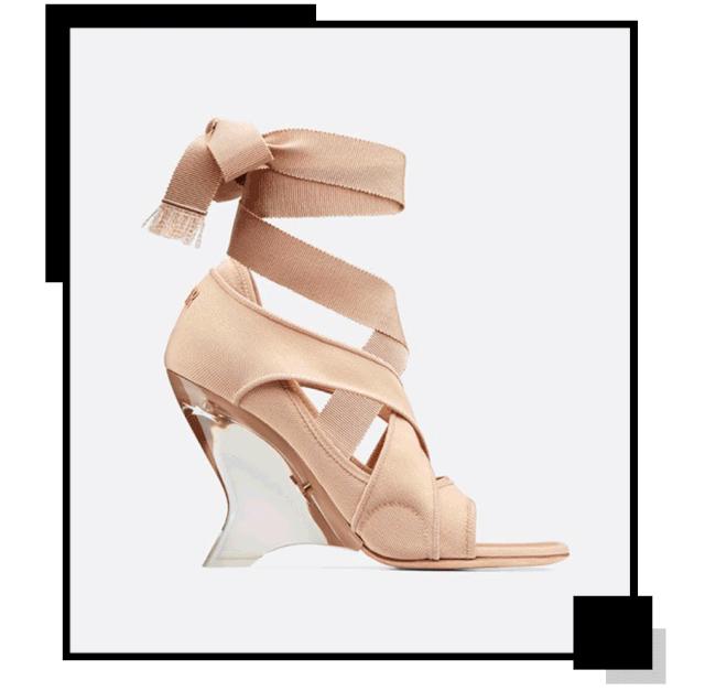 今年夏天最难看的鞋子,夏天最火的鞋款有哪些