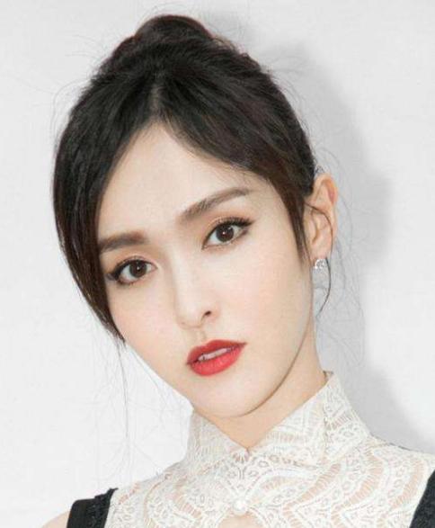 兰蔻睫毛膏哪款最好用,睫毛膏兰蔻小样