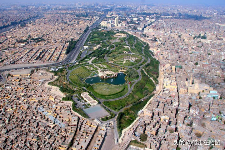 埃及开罗面临人口过密困境,埃及首都开罗的真实现状