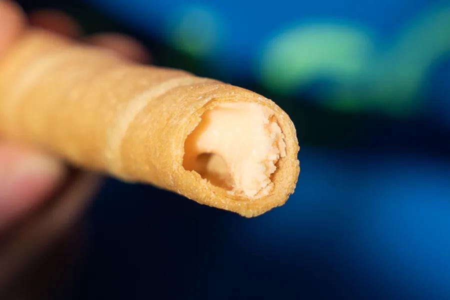 在李佳琪直播间买零食，是个划算的选择吗？