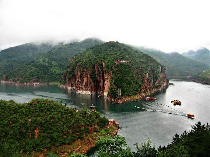 惊鸿一瞥梦回大唐,穿行京娘湖