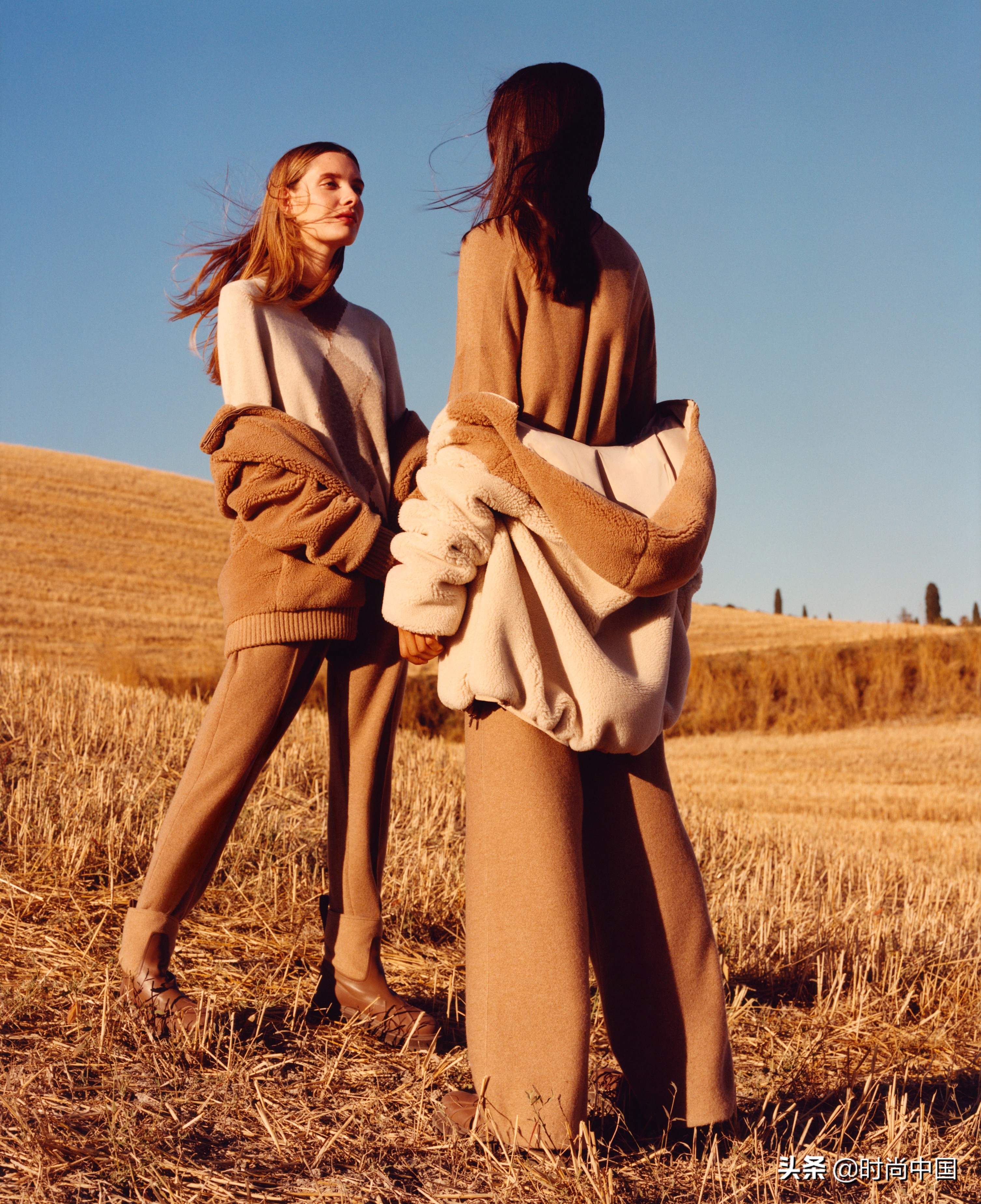 穿皮草是不是有点残忍,娜扎同款双面绒大衣