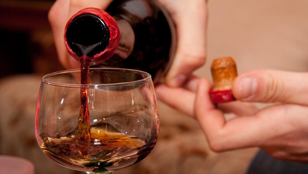 长期喝酒胃不好吃什么可以改善,长期喝酒胃喝坏了吃什么药