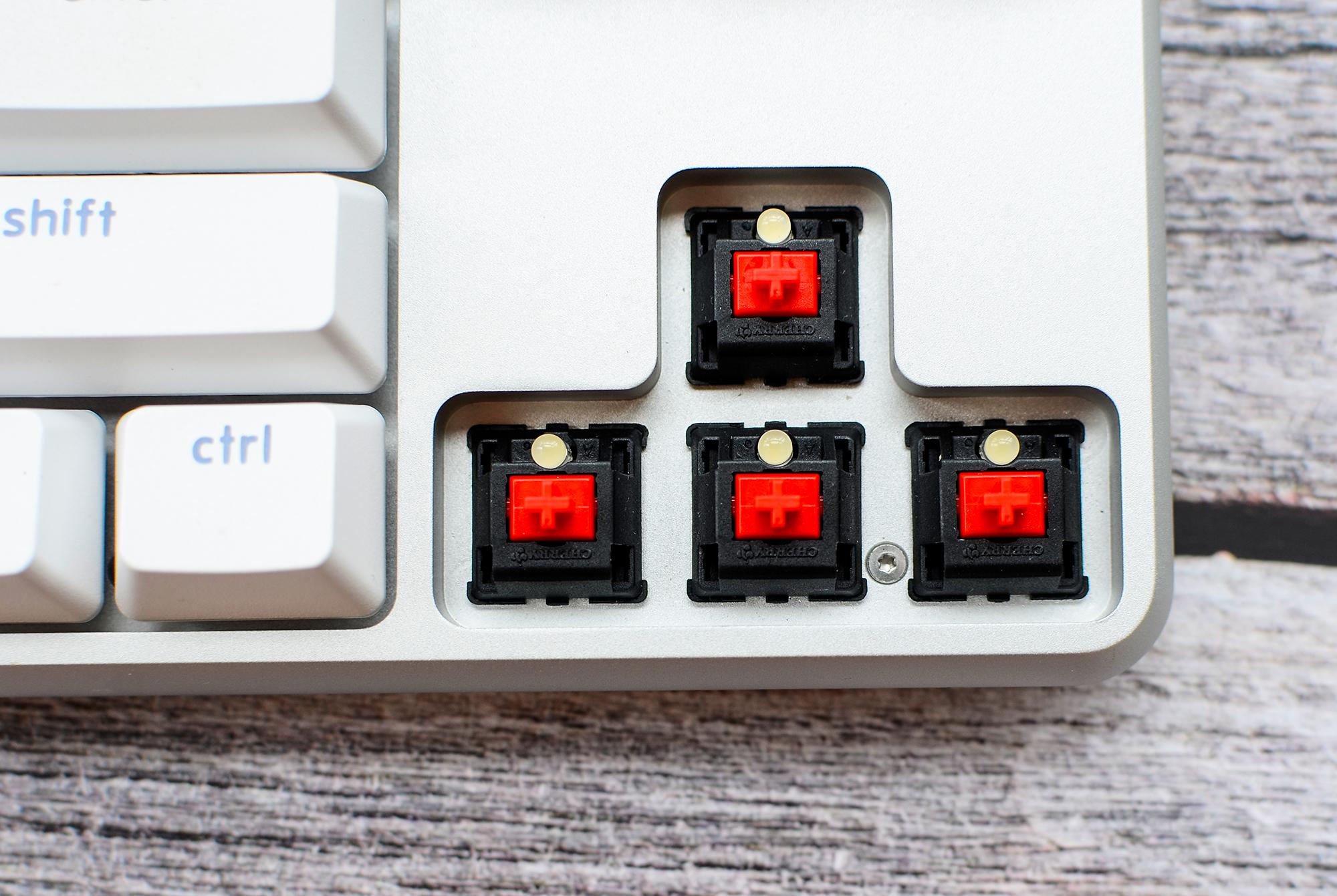 悦米pro和悦米机械键盘区别,悦米机械键盘pro静音版499