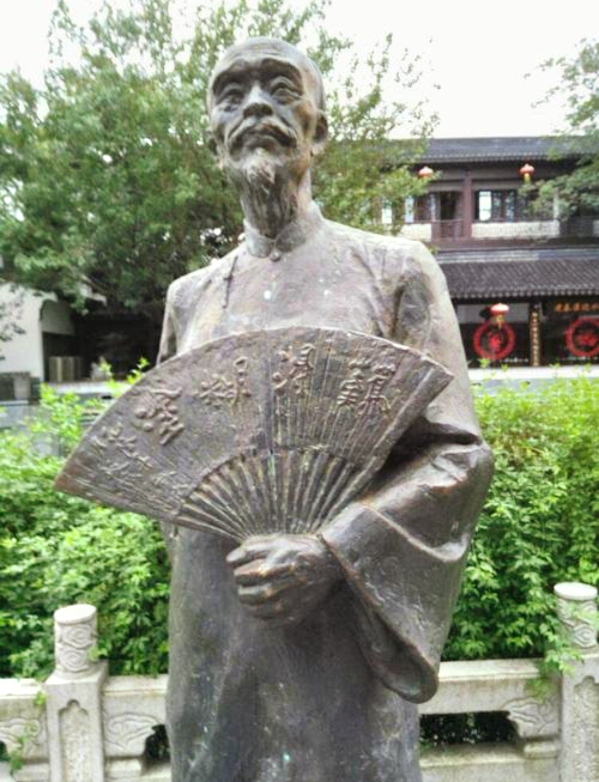 郑板桥诗书画被称为三绝,糊涂县令清官郑板桥