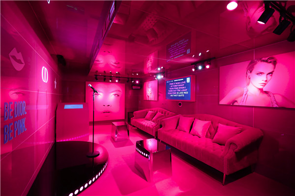 被吹爆的化妆品,迪奥dior粉唇妆