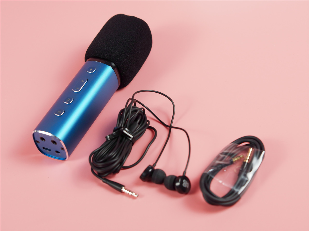 唱吧麦克风aqua锦鲤版使用方法,唱吧q3麦克风怎么调节音效