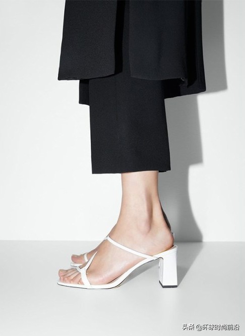 annawintour收入,annawintour很火吗