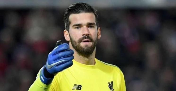 长传在比赛中的重要性,长传球谁最厉害