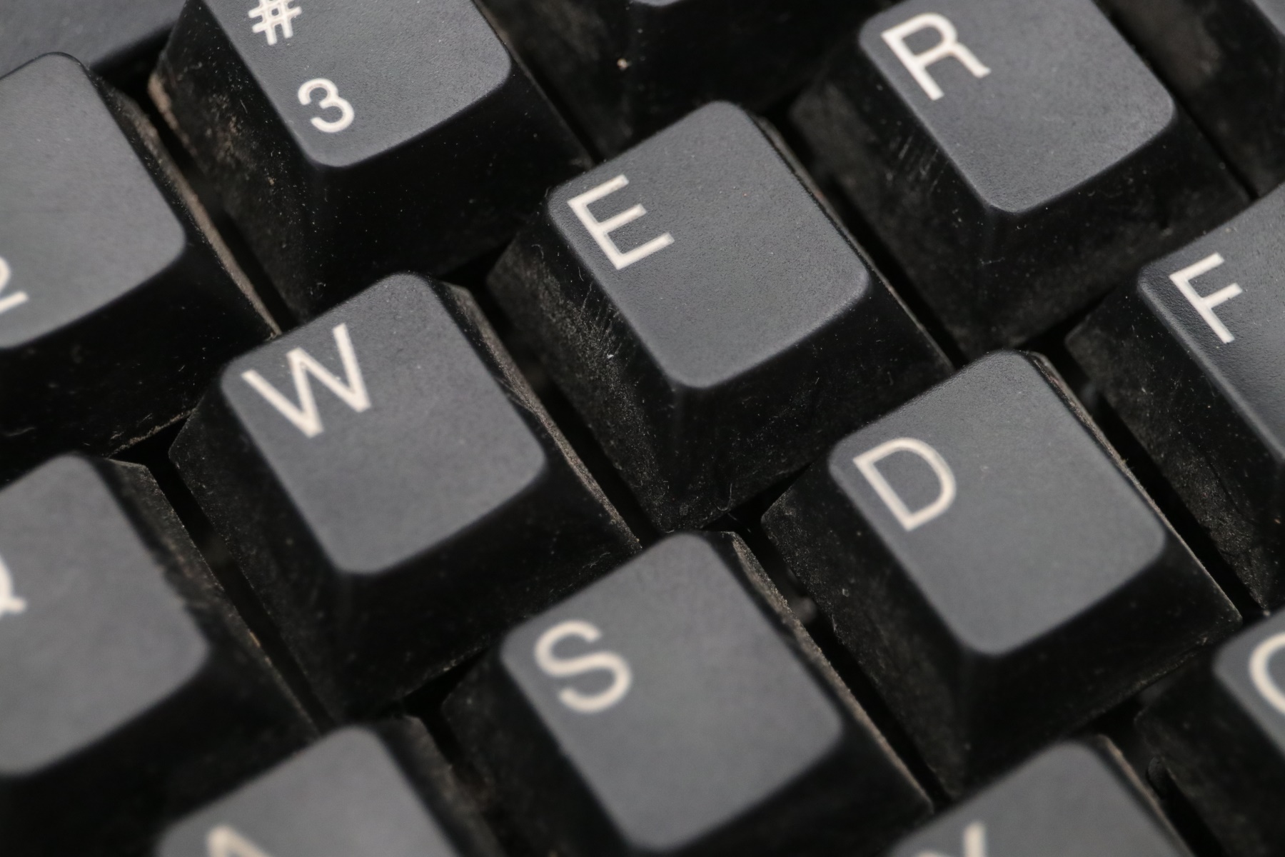 200元内性价比最高的机械黑轴键盘,不超过百元的红轴键盘