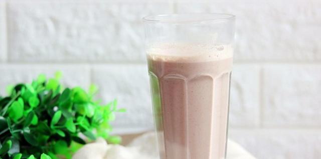 头发一揪一大把？别信小广告了，中医食疗教你护发