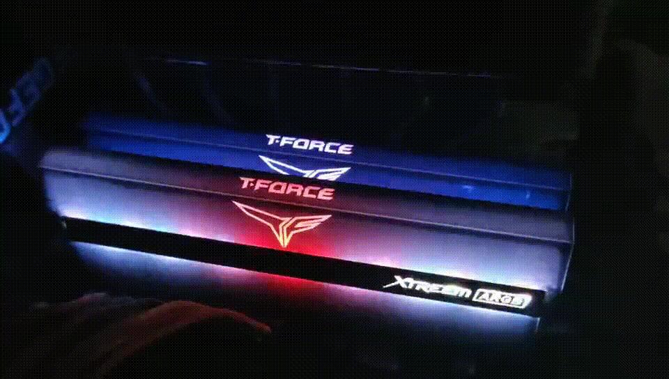 七彩虹rtx3070ultraoc8g跑分,七彩虹rtx3080一键超频按钮