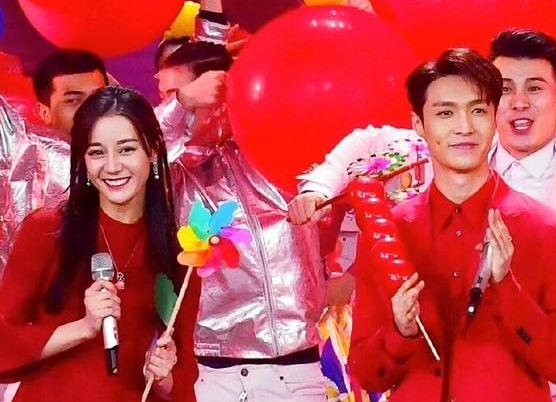 张艺兴为什么不追热巴,张艺兴对热巴做的一件事让人爆笑