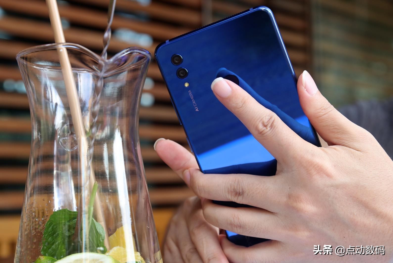 华为小米巅峰千元机碰撞，骁龙712与麒麟970，谁更胜一筹？