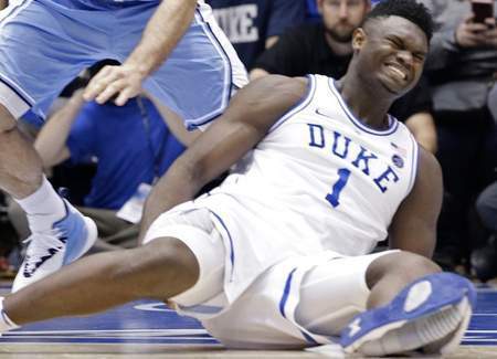 耐克市值蒸发463亿,耐克损失13亿踩爆篮球鞋