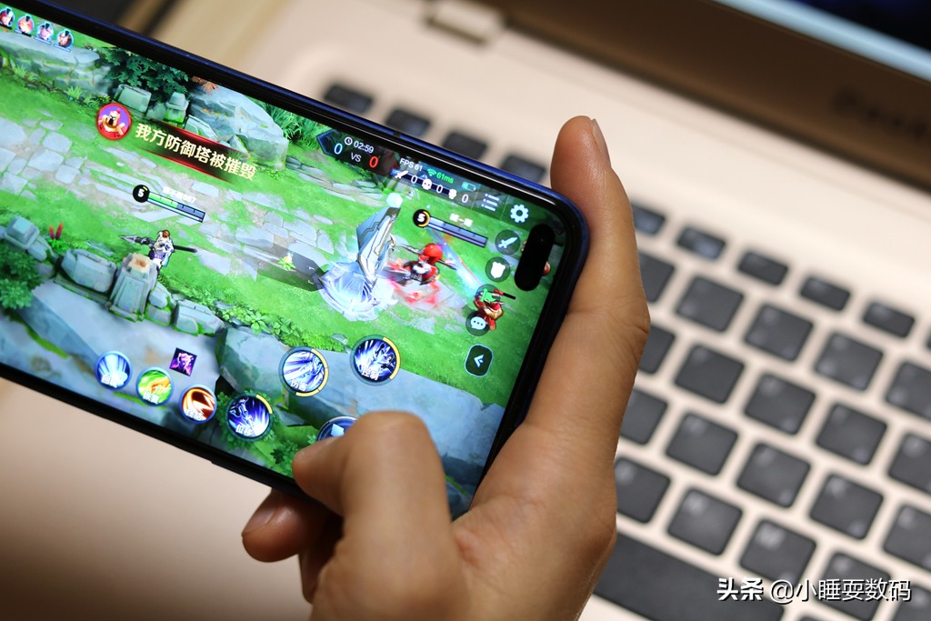 年轻人首选高性价比5g,年轻人值得买的手机中高端