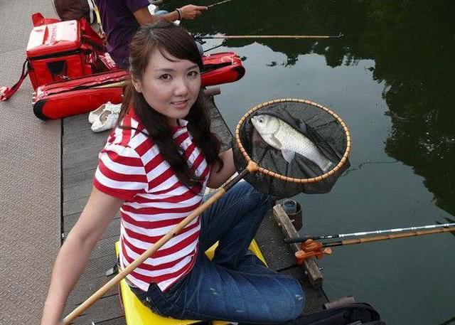 并继竿和台钓竿哪个好,并继鱼竿品牌推荐