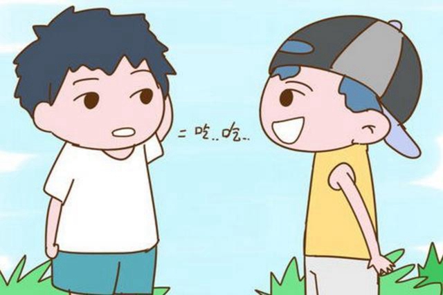 5岁男孩说话有一点结巴如何纠正,宝宝学说话有点结巴正常吗