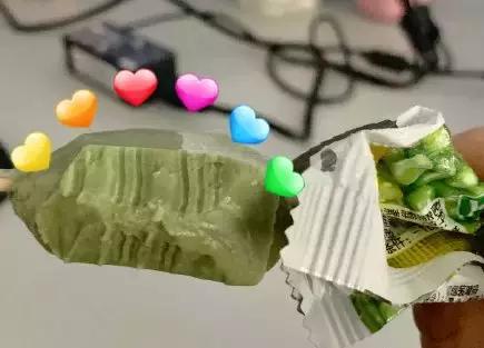 戴一个牙套牙会黑吗,戴个牙套有什么用处